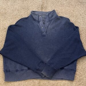 American Eagle Women’s Dark Blue Crewneck Sweater